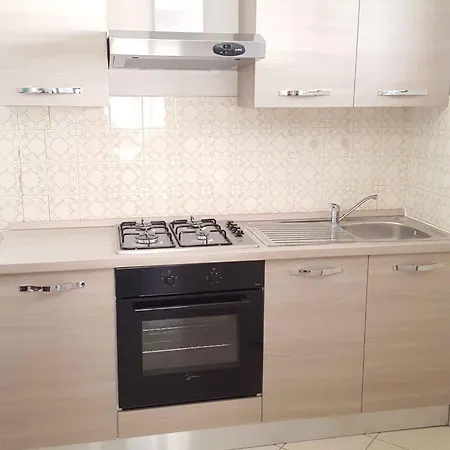 Apartment In 25084 *